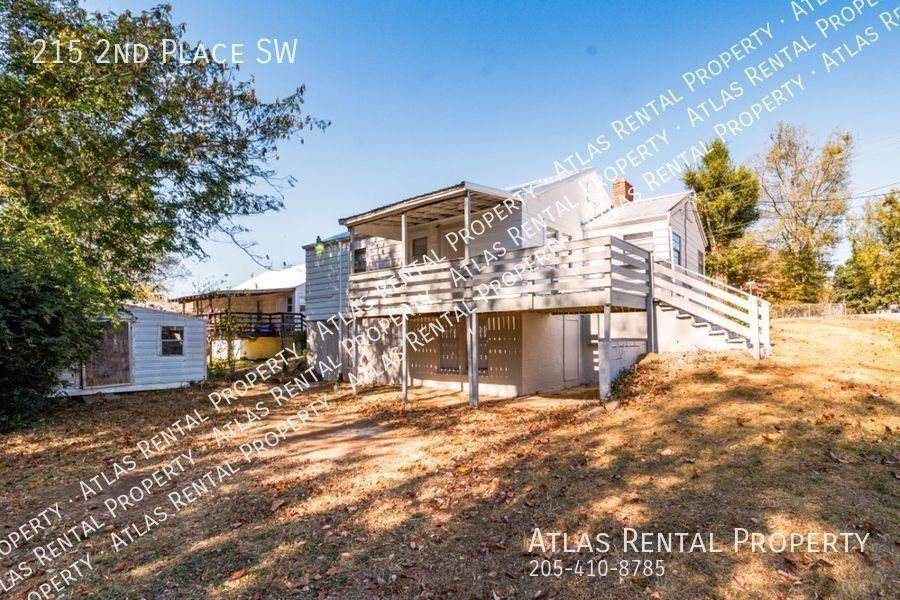 215 2nd Pl Sw - Photo 6 of 28