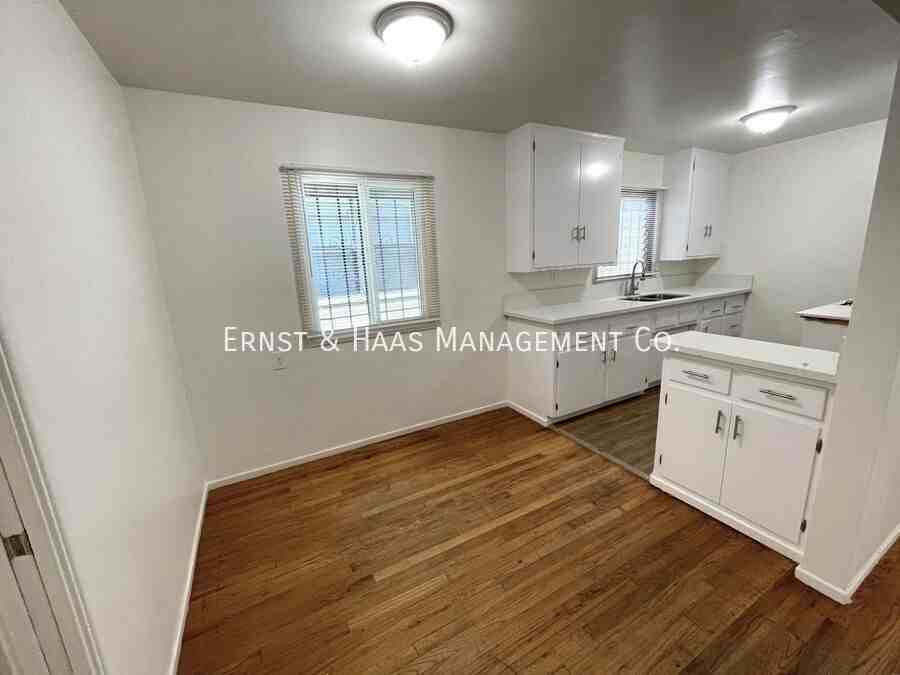 484 E Louise St - Photo 4 of 11