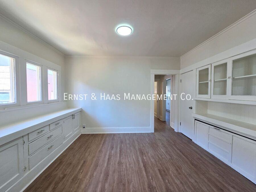 1027 1/2 E Ocean Blvd - Photo 6 of 19