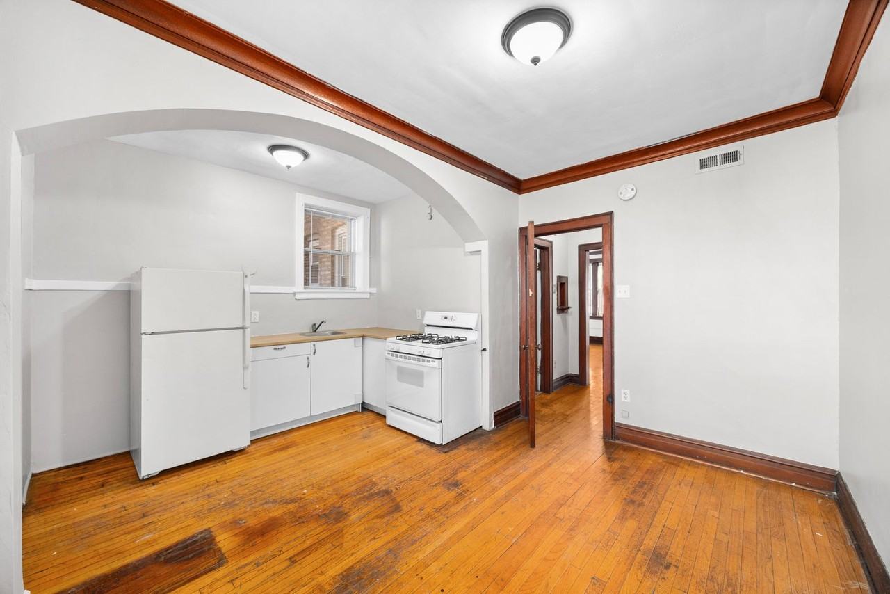 1838 S. 50th Court - 5032 W. 19th St #10 - Photo 7 of 11