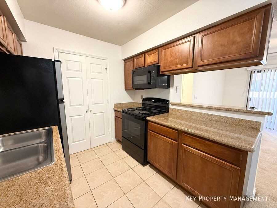 3135 S Mojave Rd #153 - Photo 7 of 16