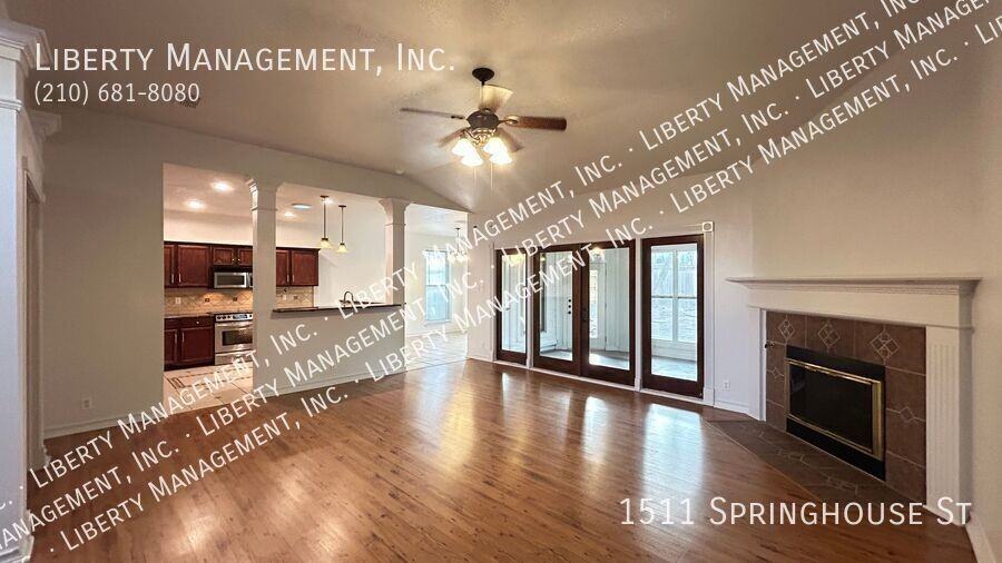 1511 Springhouse St - Photo 3 of 35
