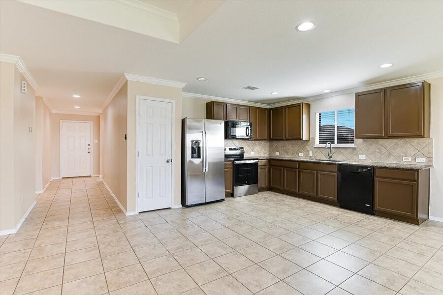 101 King Elder Ln - Photo 4 of 30