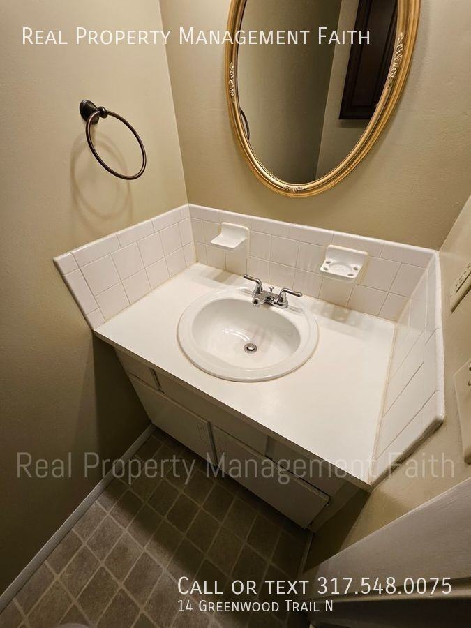 14 Greenwood Trl N - Photo 4 of 28