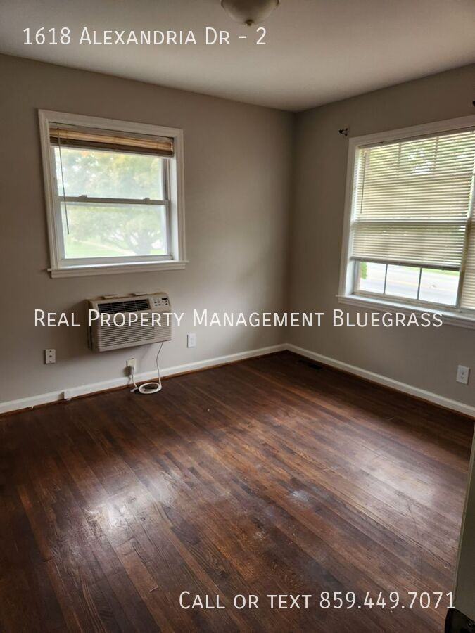 1618 Alexandria Dr #2 - Photo 5 of 7