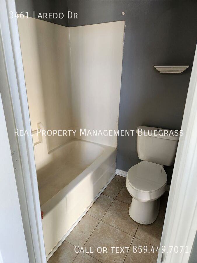 3461 Laredo Dr - Photo 4 of 13