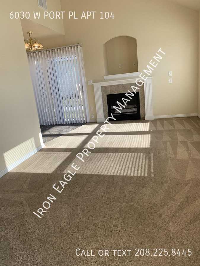 6030 W Port Ln Apt 104 - Photo 3 of 11