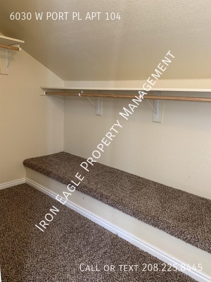 6030 W Port Ln Apt 104 - Photo 7 of 11