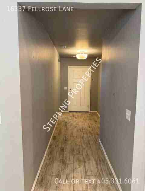 16337 Fellrose Ln - Photo 3 of 31
