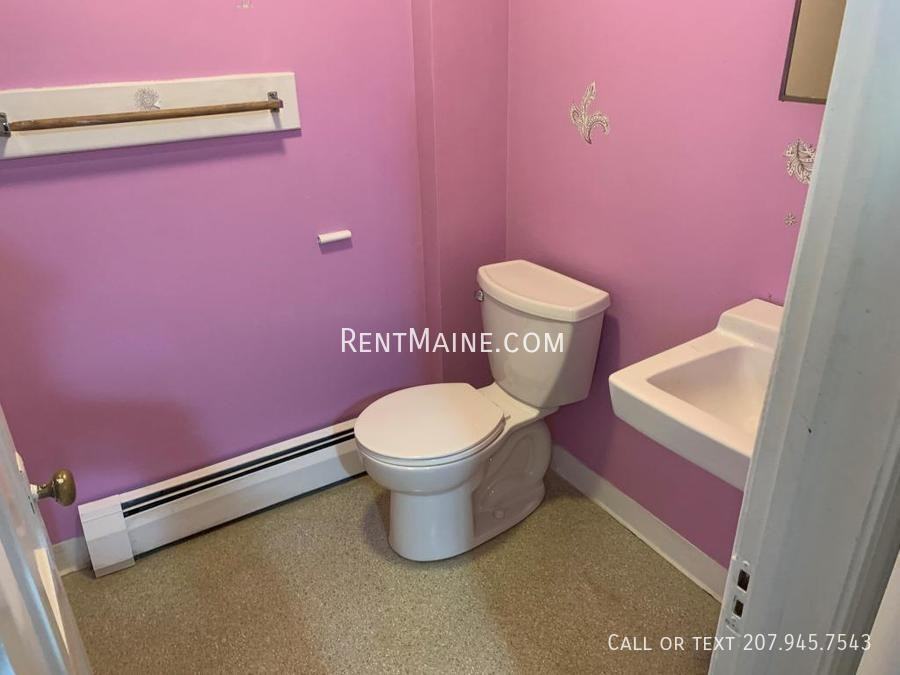 15 Elm St #4 - Photo 6 of 16