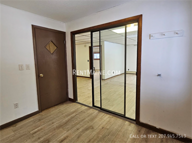 2539 N Belfast Ave #5 - Photo 4 of 17