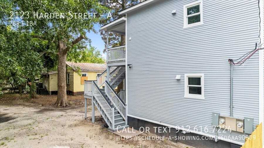 2123 Harden St #A - Photo 4 of 27