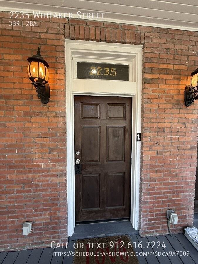 2235 Whitaker St - Photo 4 of 32