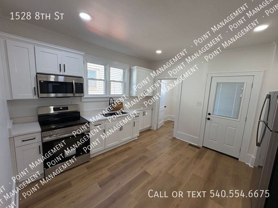 1528 8th St Se - Photo 7 of 19