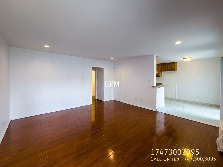 514 W Huntington Dr #S - Photo 2 of 14