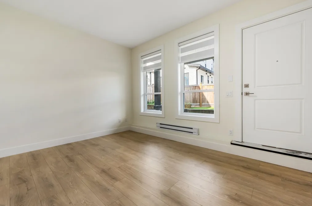 8585 Forest Gate Dr - Photo 2 of 12