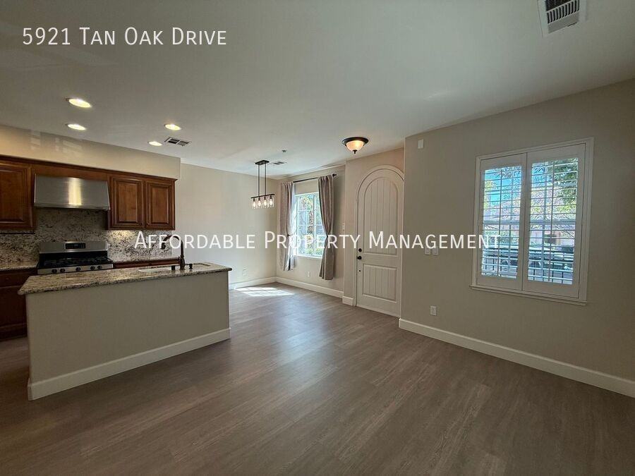 5921 Tan Oak Dr - Photo 4 of 25