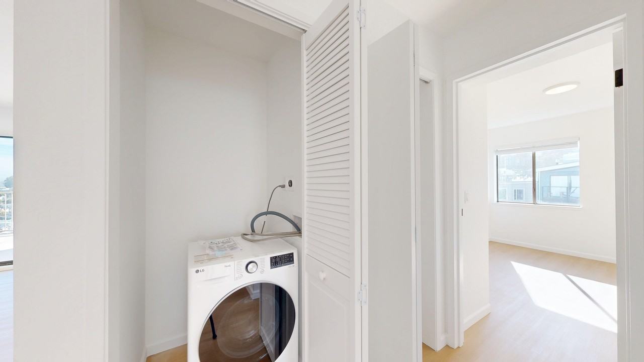 2031 Castro St #21 - Photo 5 of 15