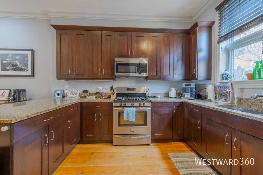 2066 N Stave St #5 - Photo 6 of 18