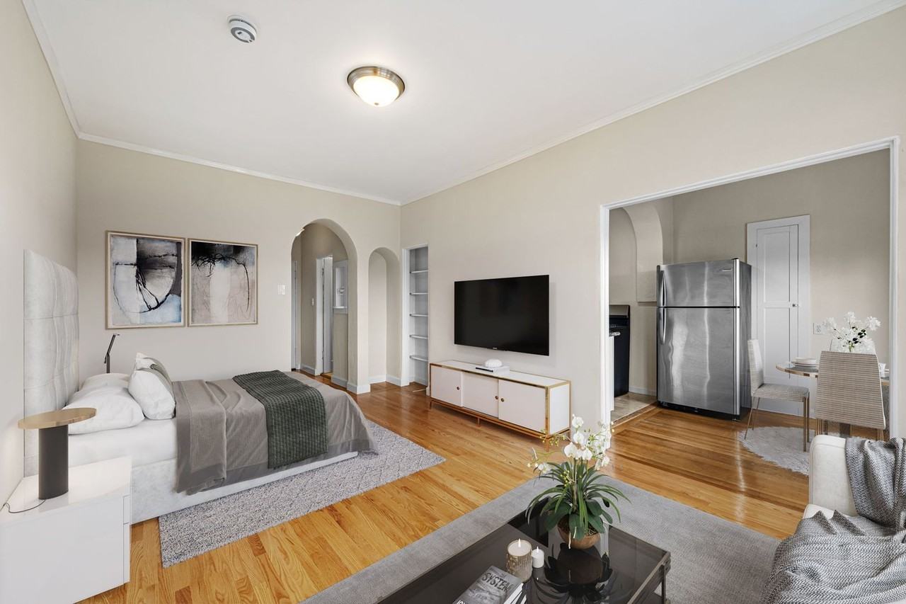 1700 Octavia St #602 - Photo 2 of 30