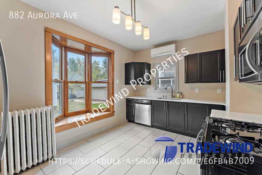 882 Aurora Ave - Photo 3 of 23