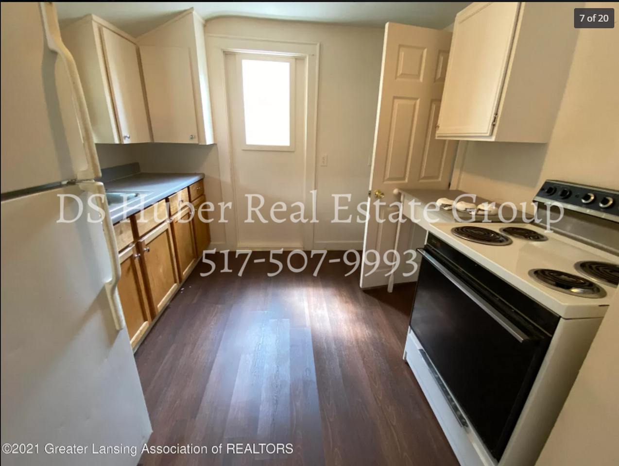 Roselawn Ave - Photo 2 of 6