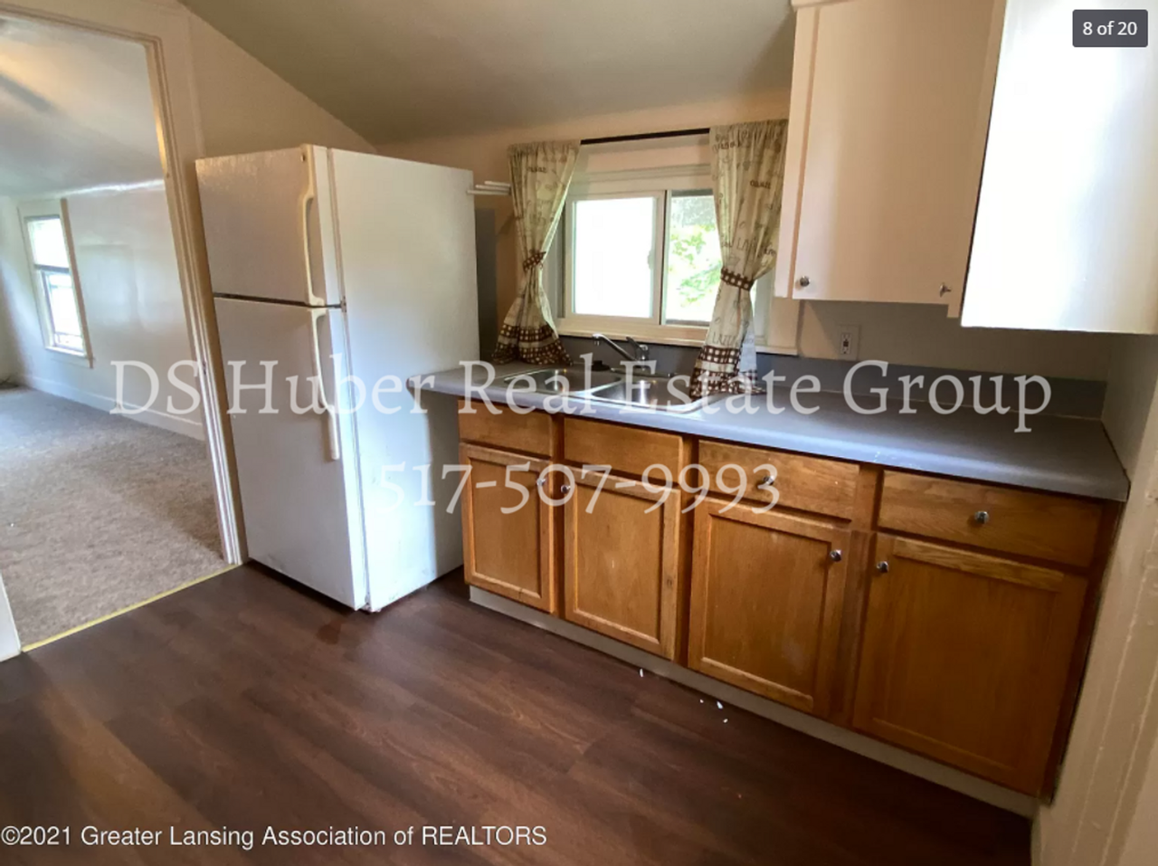 Roselawn Ave - Photo 3 of 6