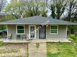 featured image of 6303 Walden Ave #B