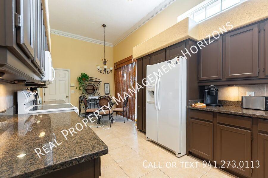 6815 Pleasant Hill Rd - Photo 6 of 38