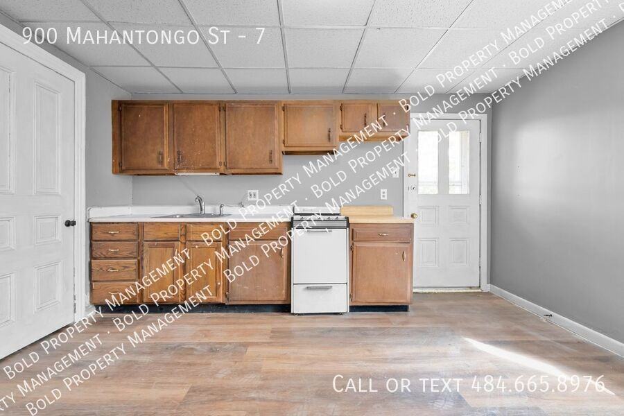 900 Mahantongo St #7 - Photo 6 of 29