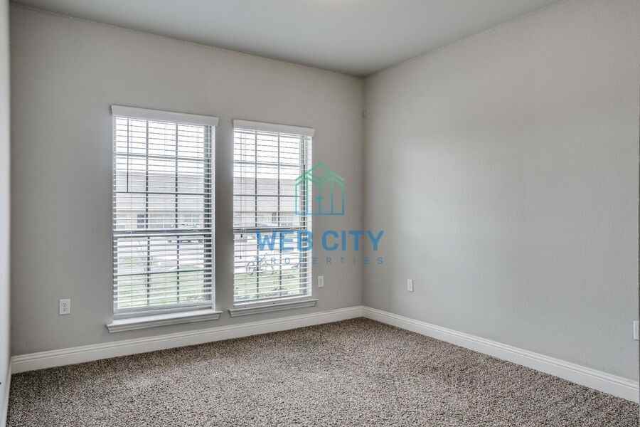 1101 Grindstone Rd #107 - Photo 7 of 13