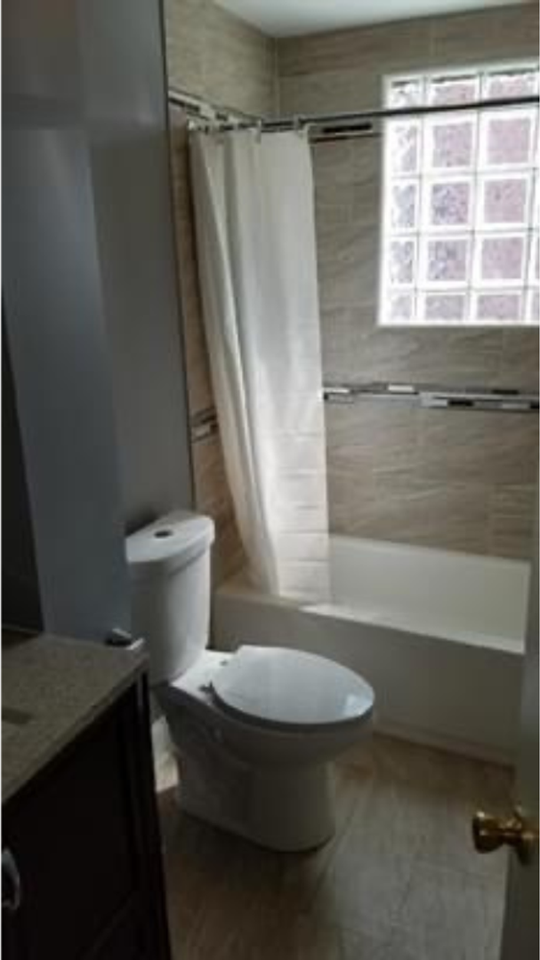 444 Main Street-B AVAILABLE $800 - Photo 2 of 3