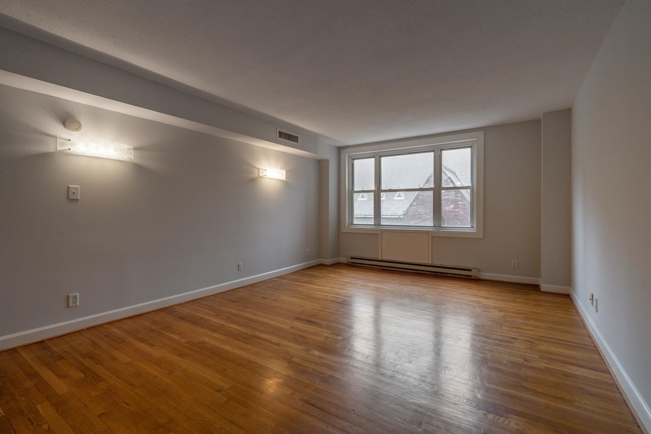 1101 Saint Paul St #506 - Photo 2 of 9