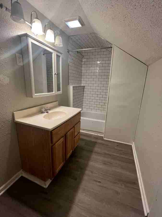 710 Watson St Sw - Photo 2 of 8