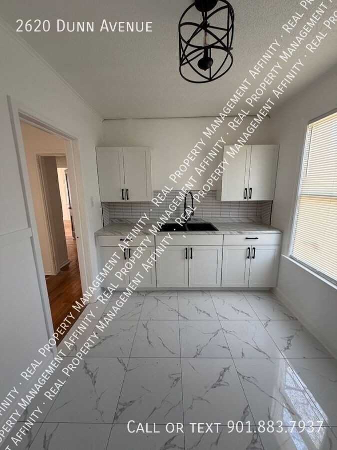 2620 Dunn Ave - Photo 5 of 15