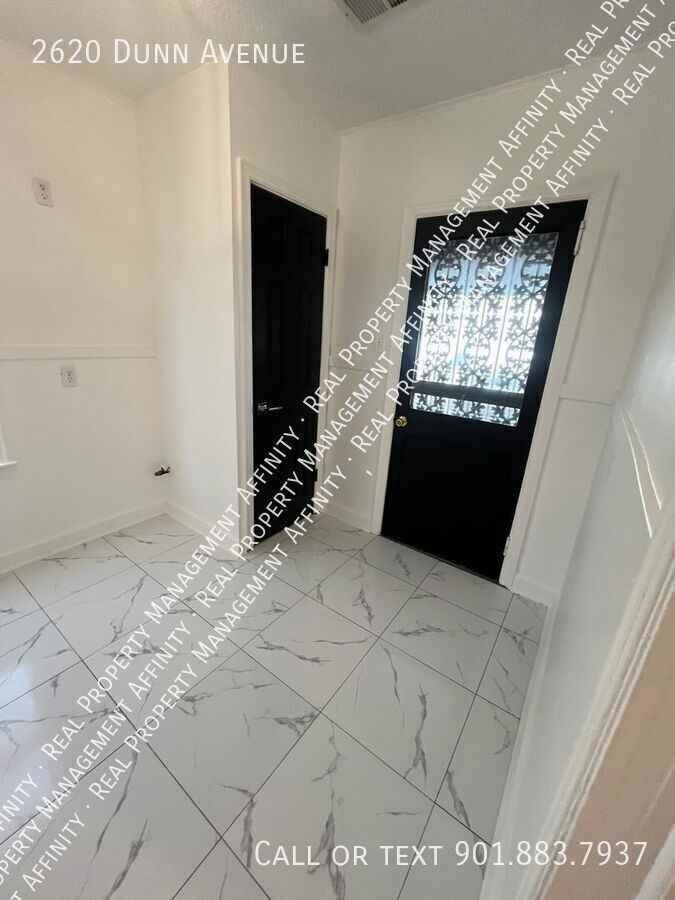 2620 Dunn Ave - Photo 7 of 15