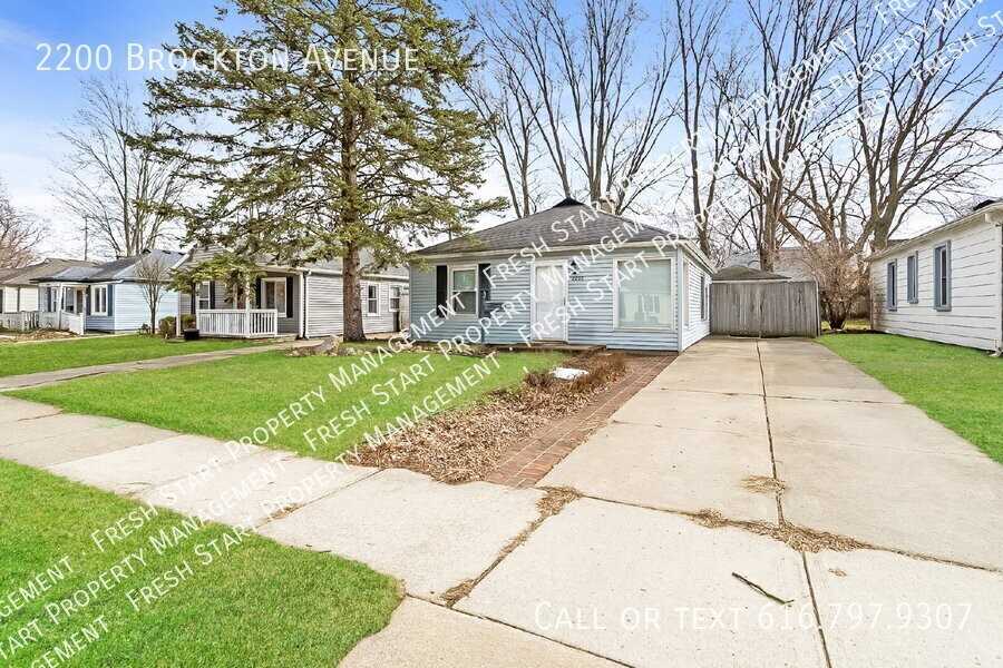 2200 Brockton Ave - Photo 2 of 16