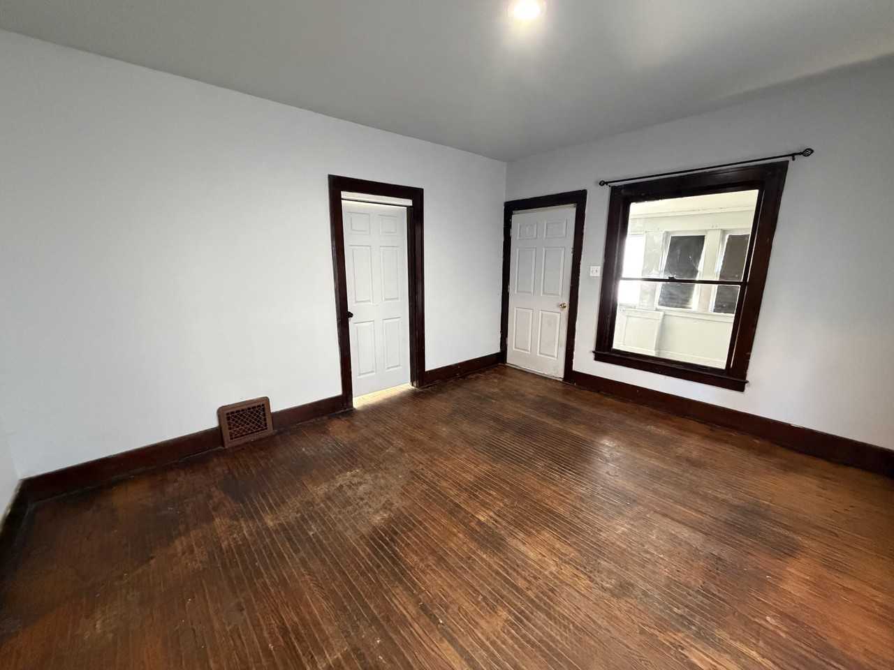 1519 E Fairchild St #E - Photo 7 of 15