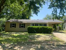 2913 Rebel Dr - Photo 1 of 1