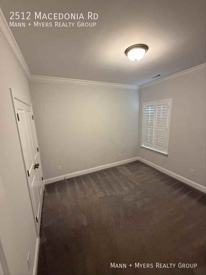 2512 2512 Macedonia Pine Dr - Photo 3 of 14