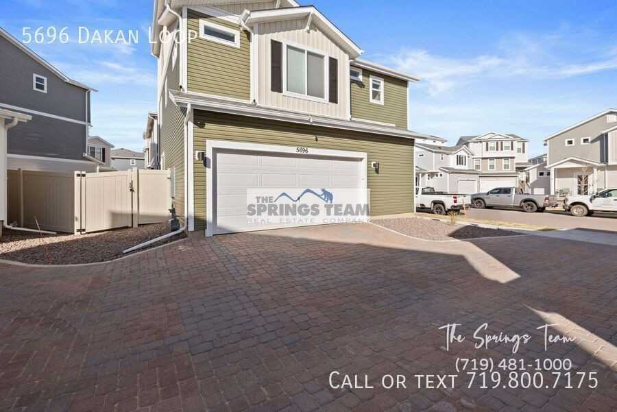 5696 Dakan Loop - Photo 3 of 41