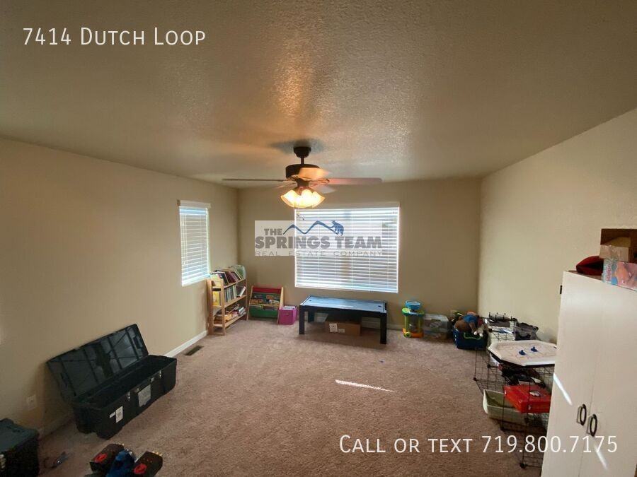 7414 Dutch Loop - Photo 6 of 8