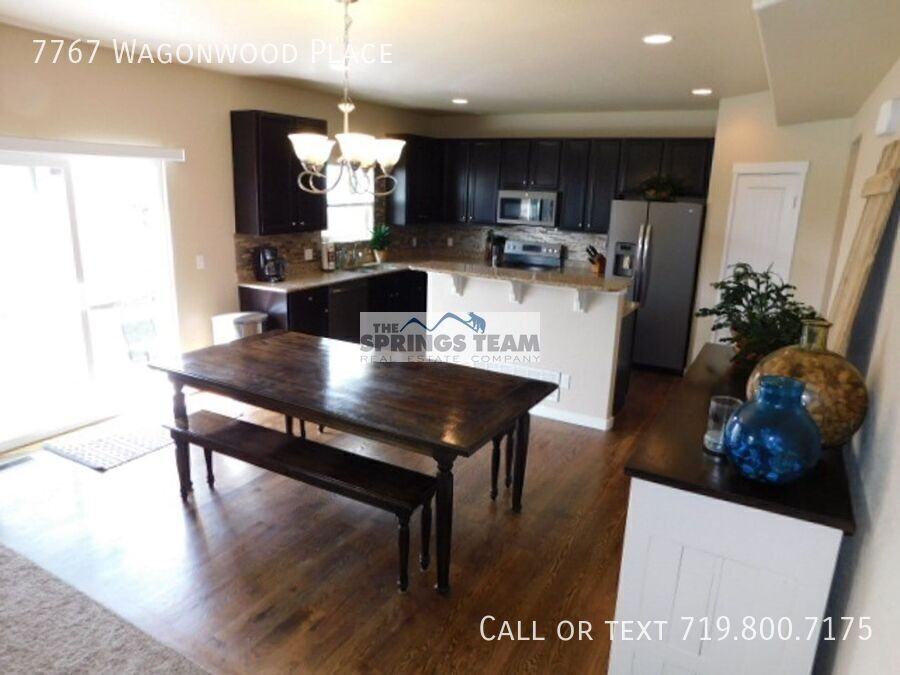 7767 Wagonwood Pl - Photo 3 of 12