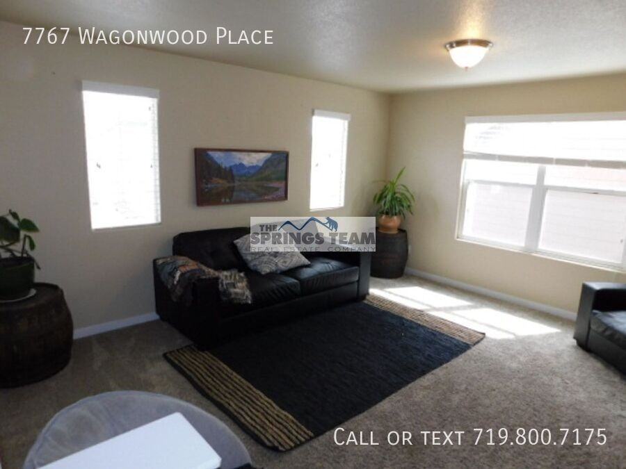 7767 Wagonwood Pl - Photo 7 of 12