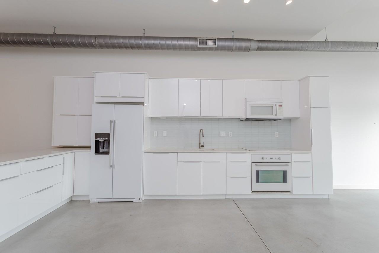 2235 E 6th St - Photo 5 of 16