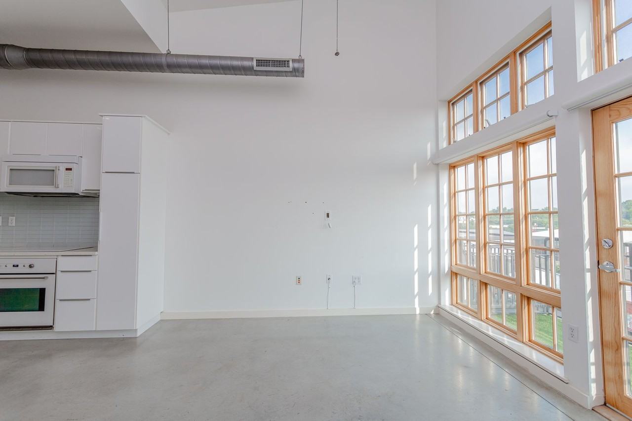 2235 E 6th St - Photo 6 of 16