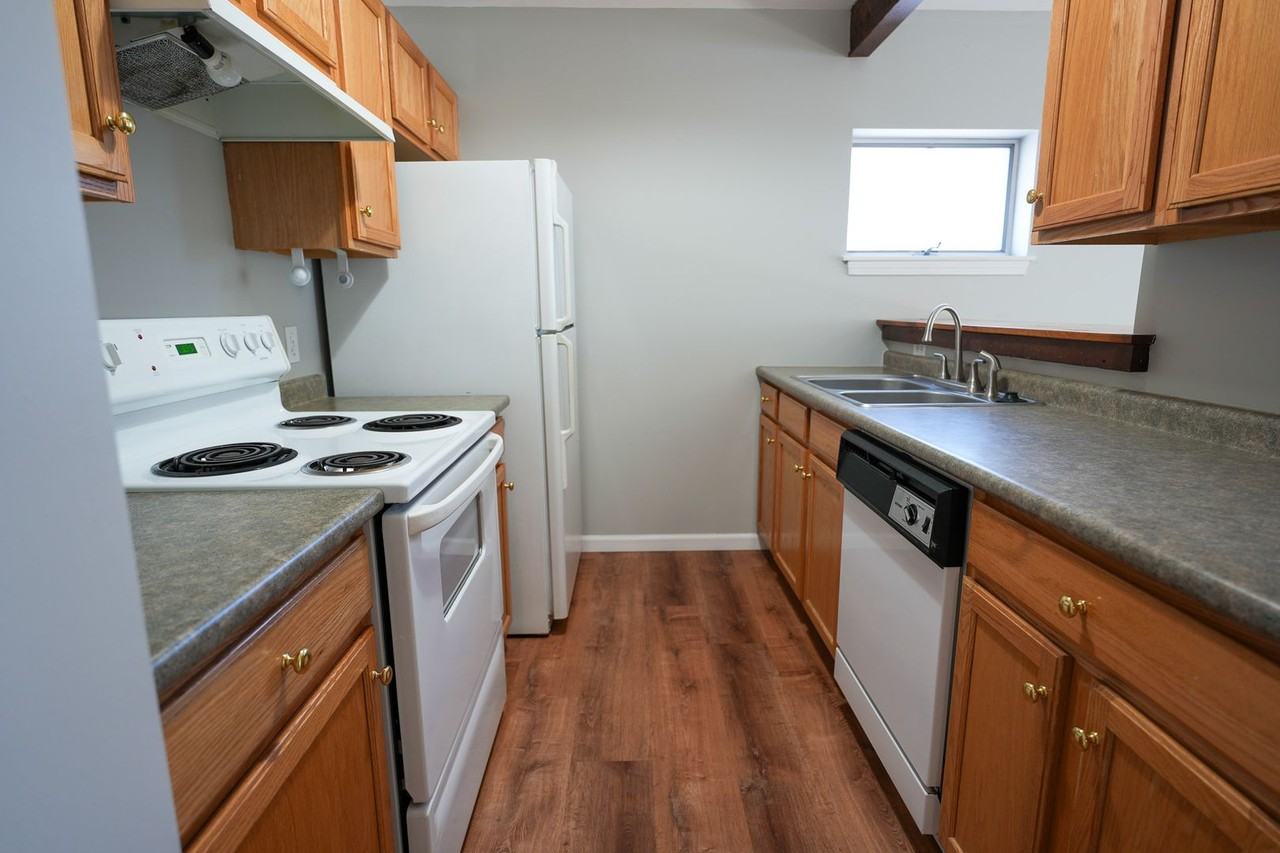 183 Lower Main St #207 - Photo 3 of 6