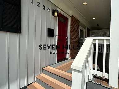 1236 Moore St - Photo 2 of 16