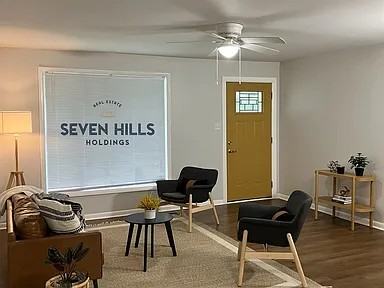 1264 W Moore St - Photo 2 of 15