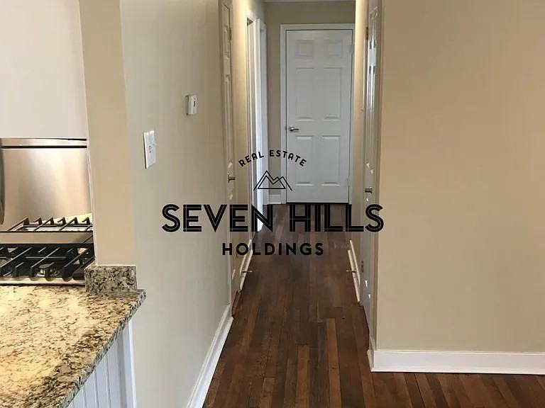 1022 N Harrison St - Photo 6 of 15